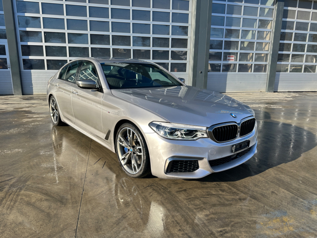 Marke BMW M550D xDrive - Sedan: kuva Marke BMW M550D xDrive - Sedan Marke BMW M550D xDrive - Sedan: kuva Marke BMW M550D xDrive - Sedan