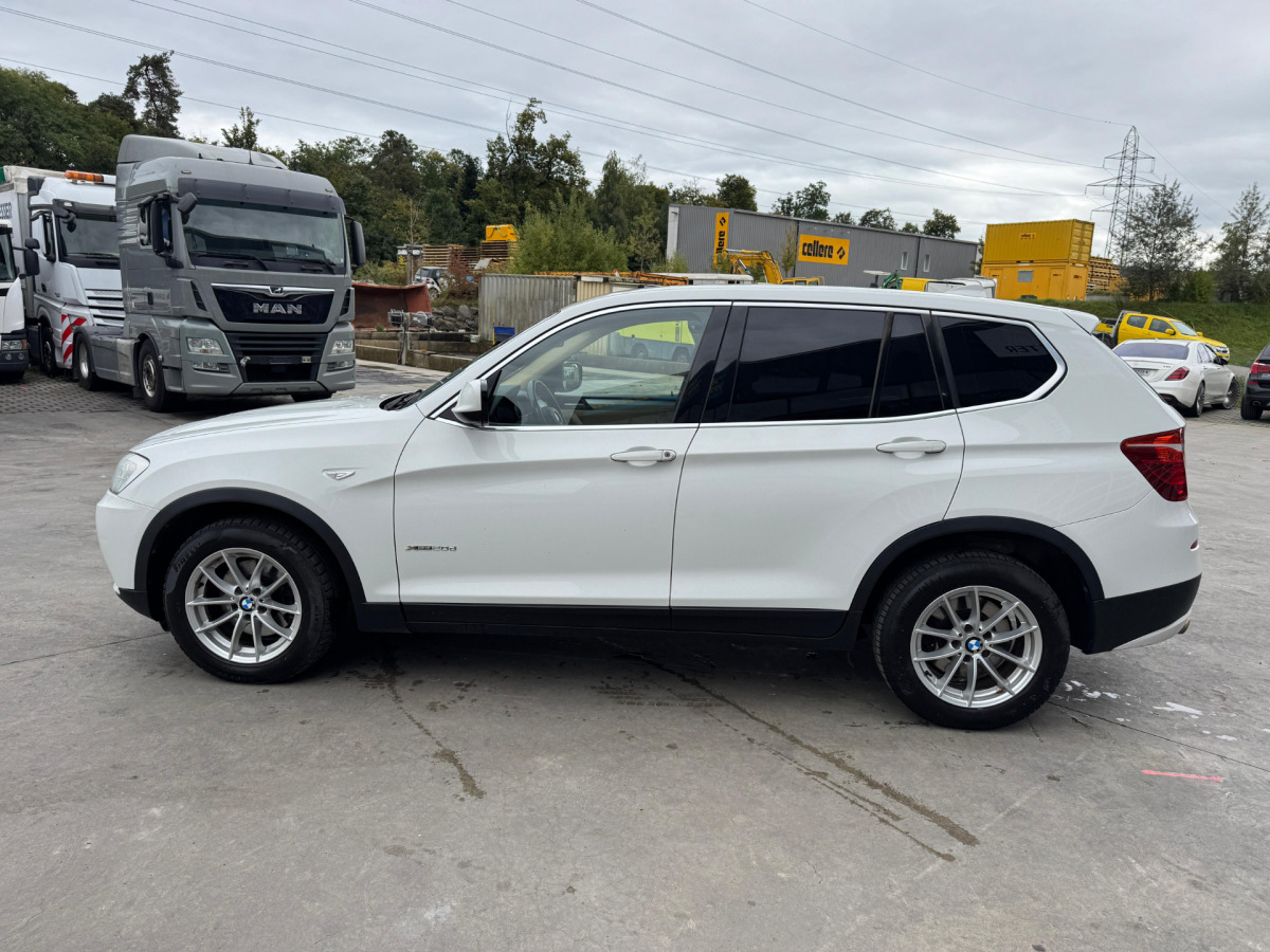 Henkilöauto Marke BMW X3 20d Xdrive 4x4: kuva Henkilöauto Marke BMW X3 20d Xdrive 4x4