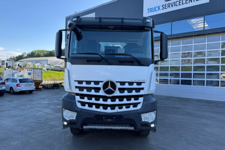 Mercedes-Benz Arocs 3248 8x4 - Kippiauto kuorma-auto: kuva Mercedes-Benz Arocs 3248 8x4 - Kippiauto kuorma-auto Mercedes-Benz Arocs 3248 8x4 - Kippiauto kuorma-auto: kuva Mercedes-Benz Arocs 3248 8x4 - Kippiauto kuorma-auto