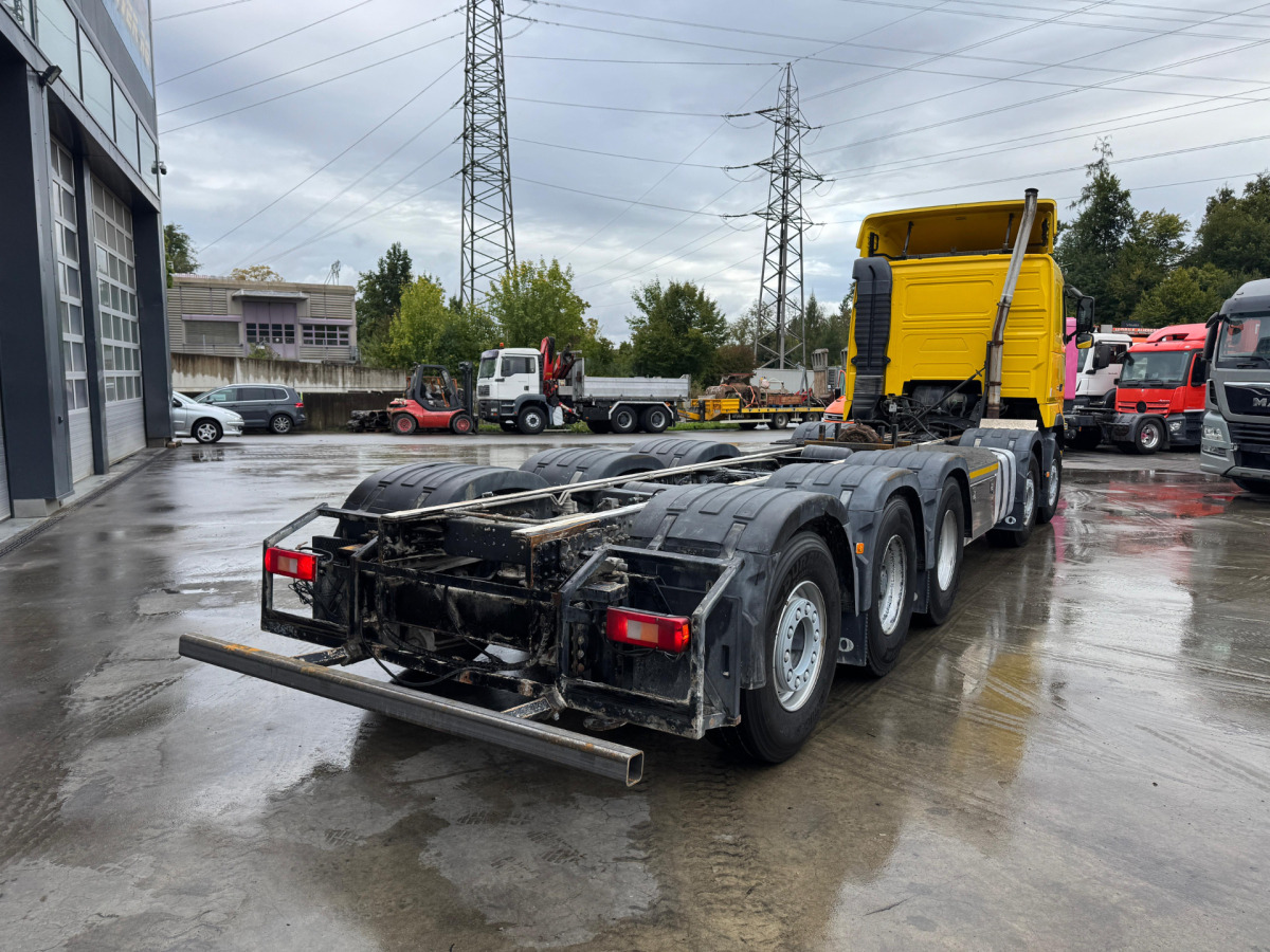 VOLVO FH-500 10x4 - Kuorma-auto alusta: kuva VOLVO FH-500 10x4 - Kuorma-auto alusta VOLVO FH-500 10x4 - Kuorma-auto alusta: kuva VOLVO FH-500 10x4 - Kuorma-auto alusta