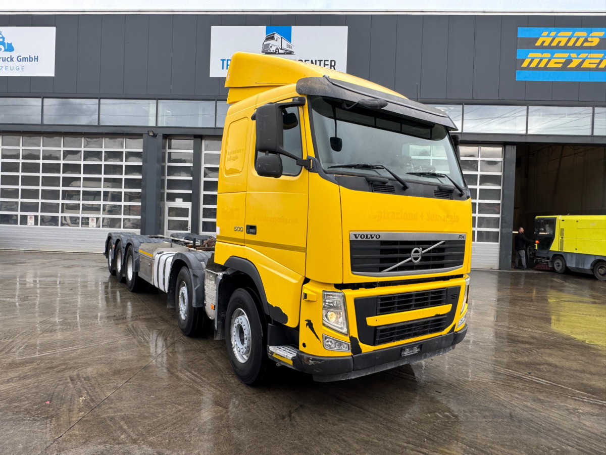 VOLVO FH-500 10x4 - Kuorma-auto alusta: kuva VOLVO FH-500 10x4 - Kuorma-auto alusta VOLVO FH-500 10x4 - Kuorma-auto alusta: kuva VOLVO FH-500 10x4 - Kuorma-auto alusta