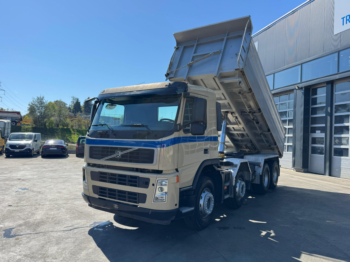 VOLVO FM-440 8x4 3 Seitenkipper AHK - Kippiauto kuorma-auto: kuva VOLVO FM-440 8x4 3 Seitenkipper AHK - Kippiauto kuorma-auto VOLVO FM-440 8x4 3 Seitenkipper AHK - Kippiauto kuorma-auto: kuva VOLVO FM-440 8x4 3 Seitenkipper AHK - Kippiauto kuorma-auto