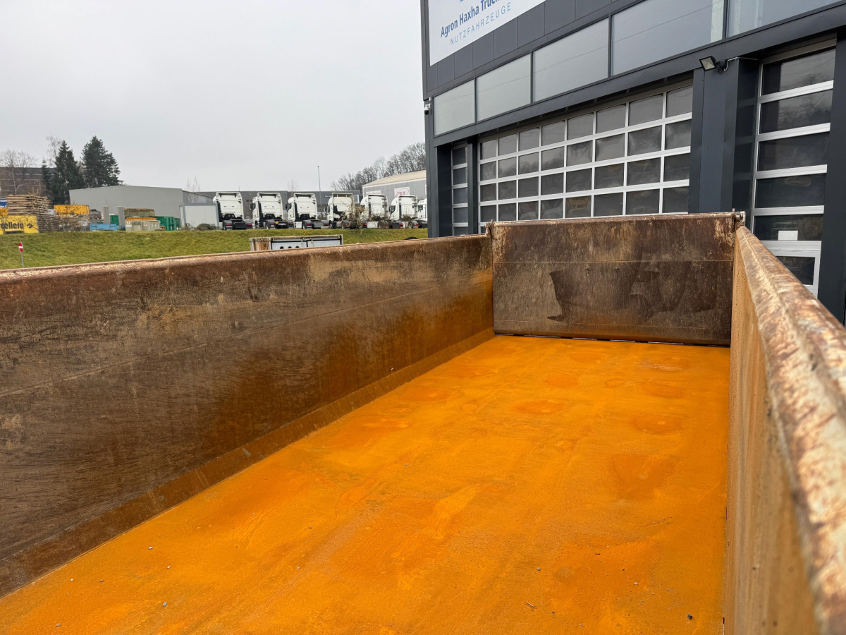 Kippiauto kuorma-auto VOLVO FMX-540 10x4 Moser 2S: kuva Kippiauto kuorma-auto VOLVO FMX-540 10x4 Moser 2S Kippiauto kuorma-auto VOLVO FMX-540 10x4 Moser 2S: kuva Kippiauto kuorma-auto VOLVO FMX-540 10x4 Moser 2S