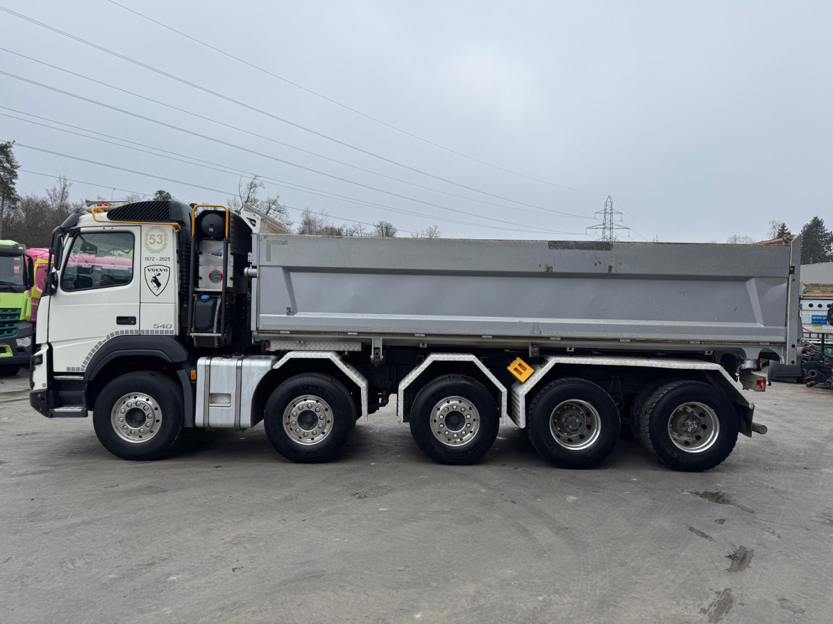 Kippiauto kuorma-auto VOLVO FMX-540 10x4 Moser 2S: kuva Kippiauto kuorma-auto VOLVO FMX-540 10x4 Moser 2S Kippiauto kuorma-auto VOLVO FMX-540 10x4 Moser 2S: kuva Kippiauto kuorma-auto VOLVO FMX-540 10x4 Moser 2S