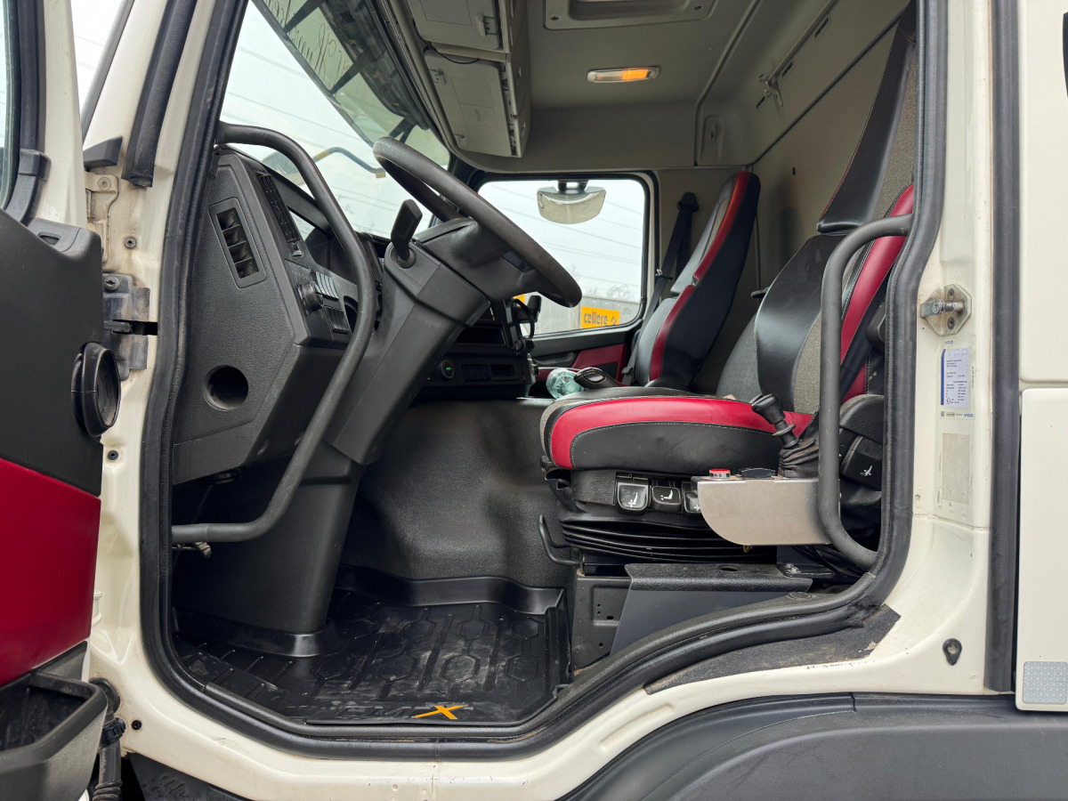 Kippiauto kuorma-auto VOLVO FMX-540 10x4 Moser 2S: kuva Kippiauto kuorma-auto VOLVO FMX-540 10x4 Moser 2S Kippiauto kuorma-auto VOLVO FMX-540 10x4 Moser 2S: kuva Kippiauto kuorma-auto VOLVO FMX-540 10x4 Moser 2S