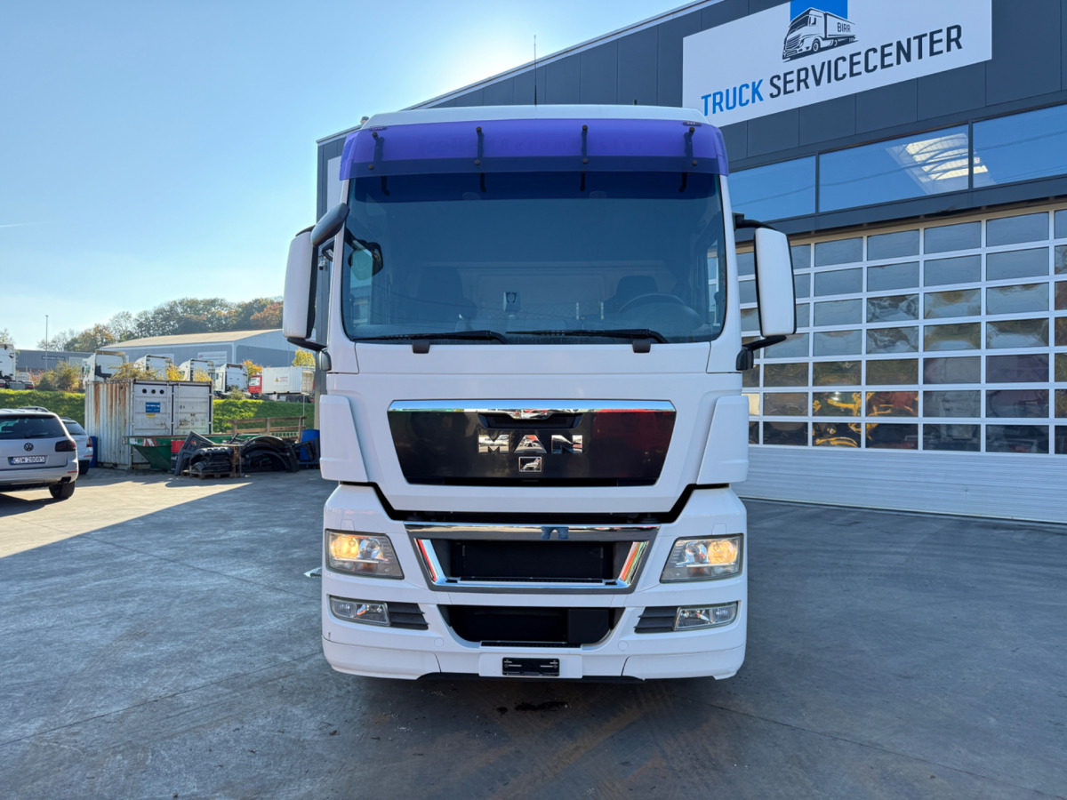 MAN TGX 18.480 4x2 Hydraulik - Vetopöytäauto: kuva MAN TGX 18.480 4x2 Hydraulik - Vetopöytäauto MAN TGX 18.480 4x2 Hydraulik - Vetopöytäauto: kuva MAN TGX 18.480 4x2 Hydraulik - Vetopöytäauto