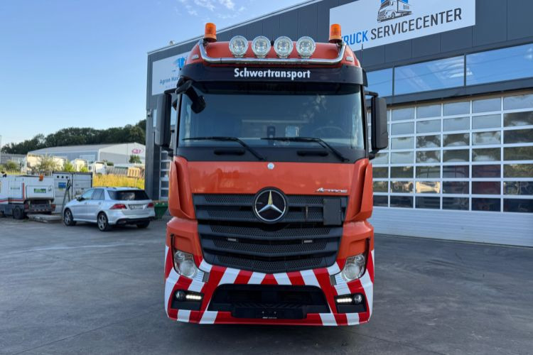 Mercedes-Benz Actros 3358 6x4 120T - Vetopöytäauto: kuva Mercedes-Benz Actros 3358 6x4 120T - Vetopöytäauto Mercedes-Benz Actros 3358 6x4 120T - Vetopöytäauto: kuva Mercedes-Benz Actros 3358 6x4 120T - Vetopöytäauto