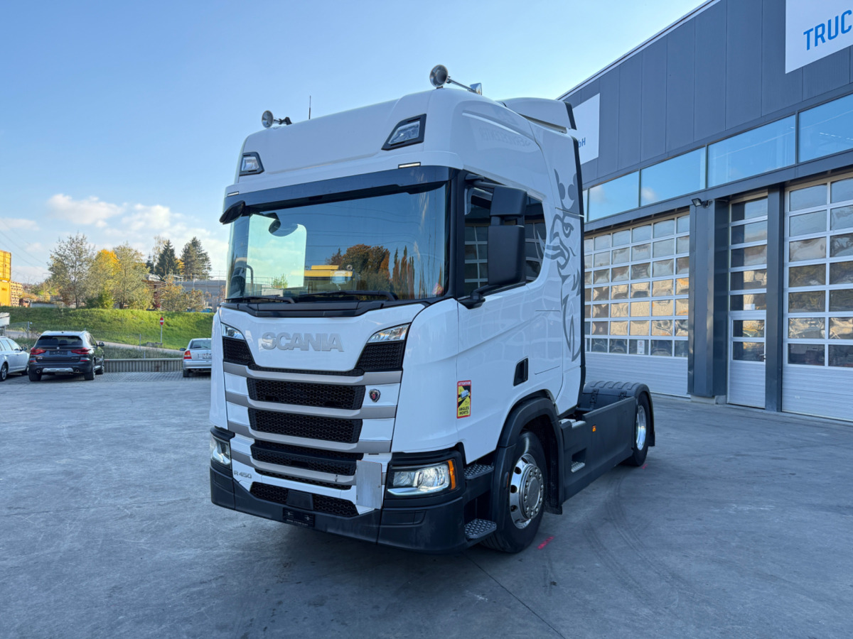 SCANIA R450 4x2 - Vetopöytäauto: kuva SCANIA R450 4x2 - Vetopöytäauto SCANIA R450 4x2 - Vetopöytäauto: kuva SCANIA R450 4x2 - Vetopöytäauto