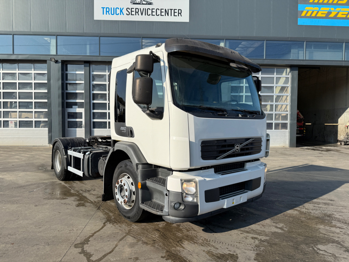 VOLVO FE-280 4x2 - Vetopöytäauto: kuva VOLVO FE-280 4x2 - Vetopöytäauto VOLVO FE-280 4x2 - Vetopöytäauto: kuva VOLVO FE-280 4x2 - Vetopöytäauto