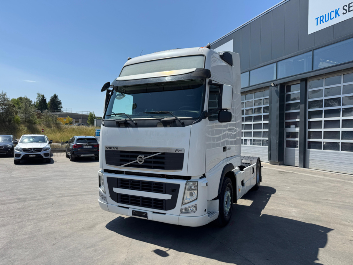 VOLVO FH-460 4x2 - Vetopöytäauto: kuva VOLVO FH-460 4x2 - Vetopöytäauto VOLVO FH-460 4x2 - Vetopöytäauto: kuva VOLVO FH-460 4x2 - Vetopöytäauto