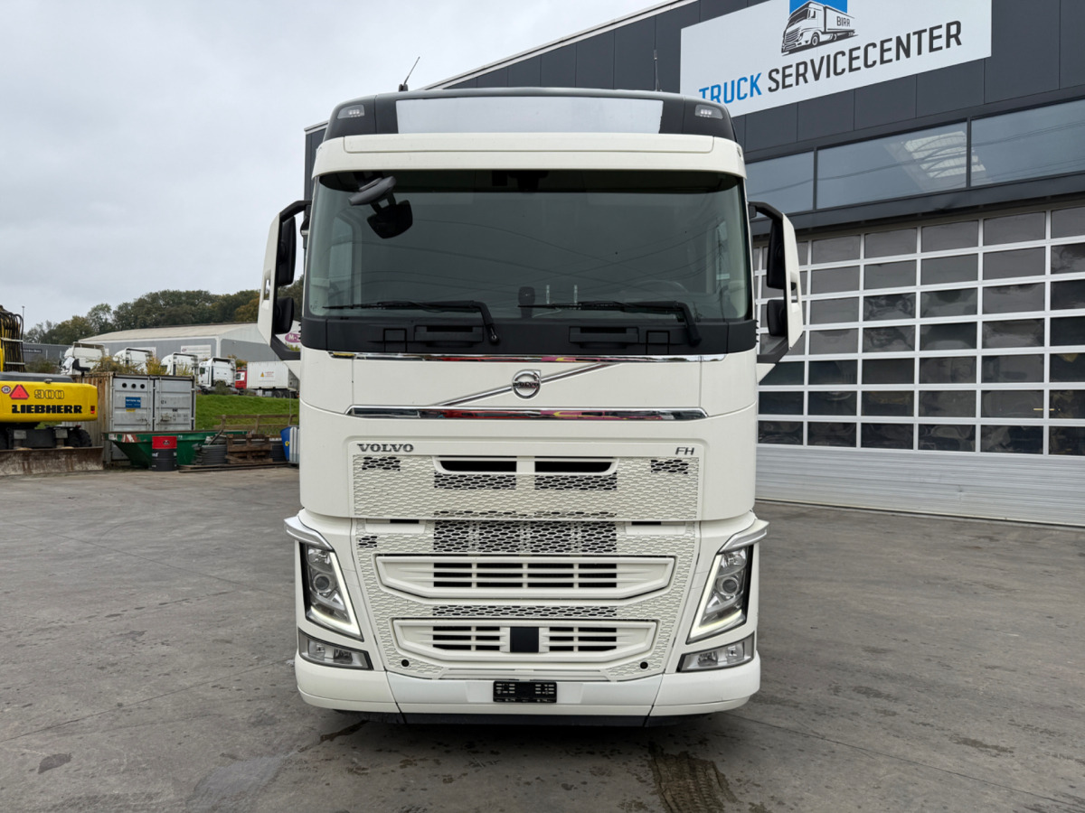 VOLVO FH-460 4x2 - Vetopöytäauto: kuva VOLVO FH-460 4x2 - Vetopöytäauto VOLVO FH-460 4x2 - Vetopöytäauto: kuva VOLVO FH-460 4x2 - Vetopöytäauto