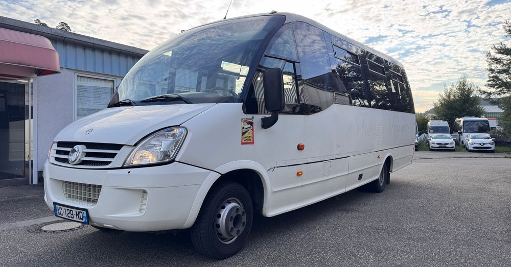 Iveco Wing /34 miejsca /mały przebieg /Cena:109000 zł netto - Minibussi, Pikkubussi: kuva Iveco Wing /34 miejsca /mały przebieg /Cena:109000 zł netto - Minibussi, Pikkubussi Iveco Wing /34 miejsca /mały przebieg /Cena:109000 zł netto - Minibussi, Pikkubussi: kuva Iveco Wing /34 miejsca /mały przebieg /Cena:109000 zł netto - Minibussi, Pikkubussi