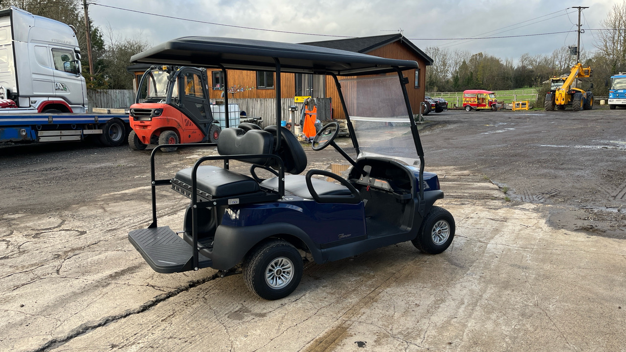 BRADSHAW CLUB CAR - Golfauto: kuva BRADSHAW CLUB CAR - Golfauto BRADSHAW CLUB CAR - Golfauto: kuva BRADSHAW CLUB CAR - Golfauto