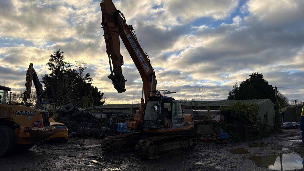 CASE CX210 - Telakaivukone: kuva CASE CX210 - Telakaivukone CASE CX210 - Telakaivukone: kuva CASE CX210 - Telakaivukone