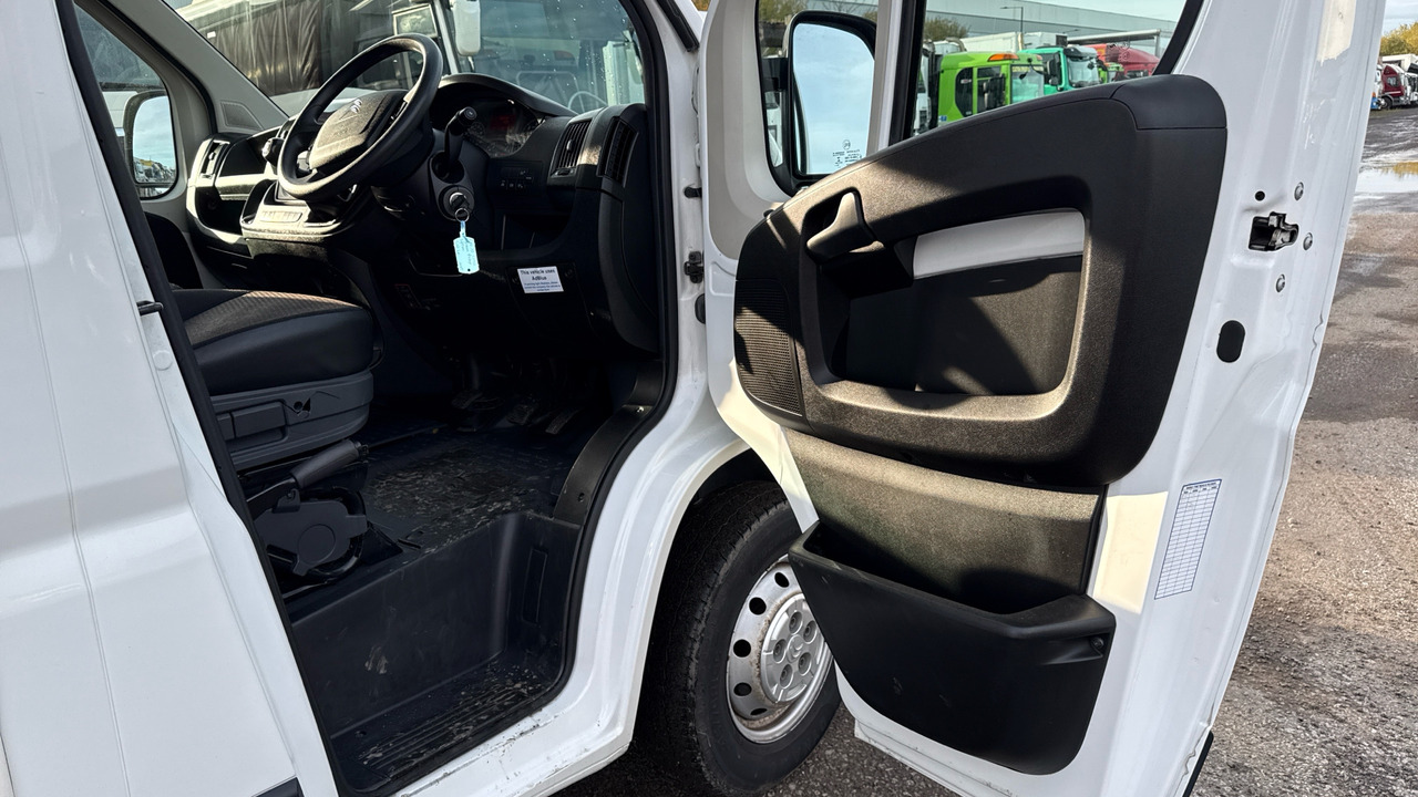 CITROEN RELAY 35 2.2 BlueHDi 140ps - Jakeluauto: kuva CITROEN RELAY 35 2.2 BlueHDi 140ps - Jakeluauto CITROEN RELAY 35 2.2 BlueHDi 140ps - Jakeluauto: kuva CITROEN RELAY 35 2.2 BlueHDi 140ps - Jakeluauto