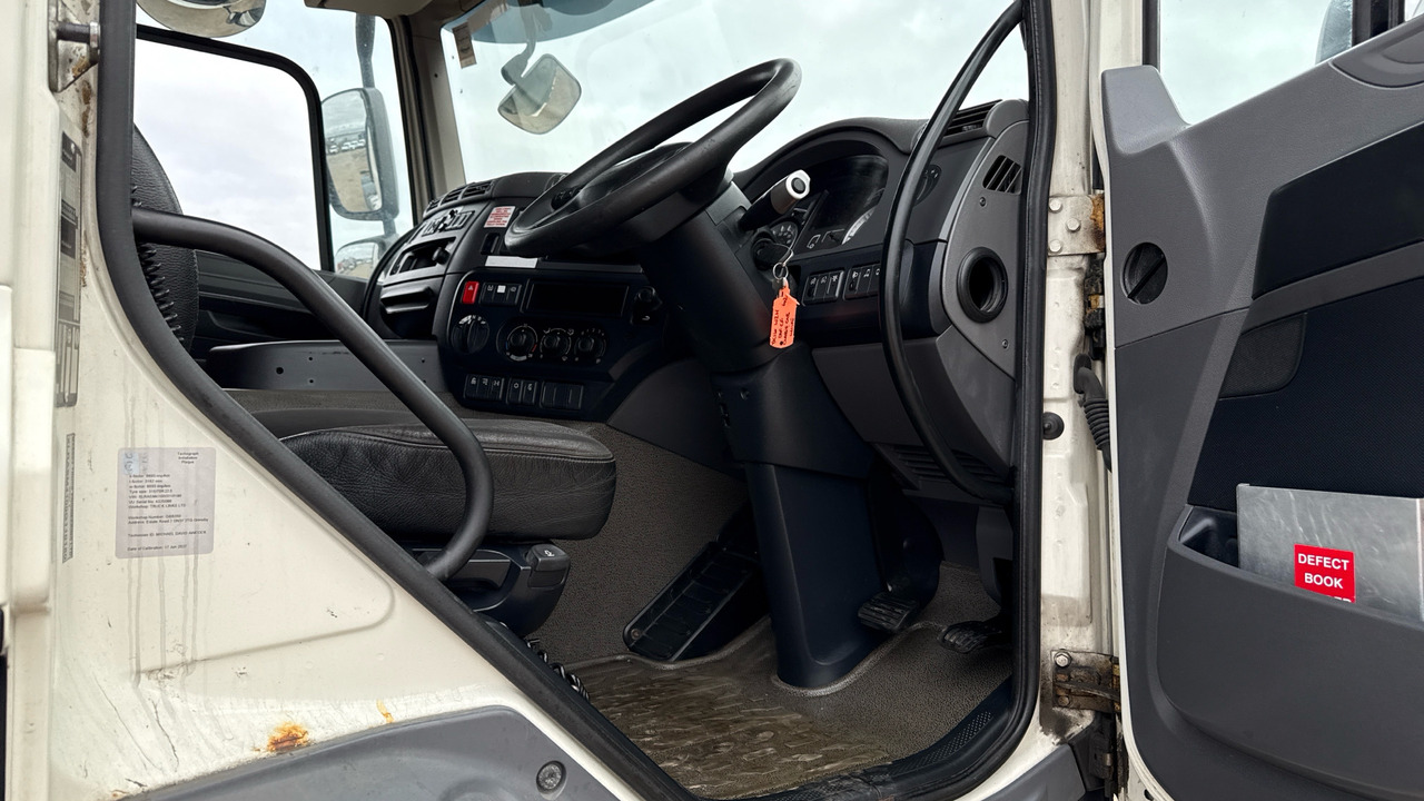 DAF CF 440 - Kuorma-auto alusta: kuva DAF CF 440 - Kuorma-auto alusta DAF CF 440 - Kuorma-auto alusta: kuva DAF CF 440 - Kuorma-auto alusta