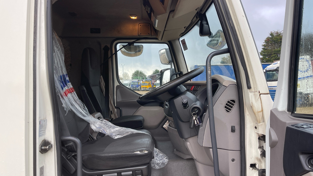 DAF LF 180 - Refrigeraattori kuorma-auto: kuva DAF LF 180 - Refrigeraattori kuorma-auto DAF LF 180 - Refrigeraattori kuorma-auto: kuva DAF LF 180 - Refrigeraattori kuorma-auto