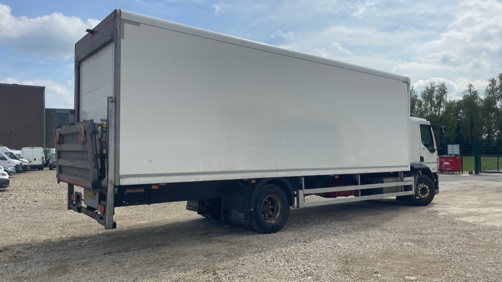 DAF LF 250 - Refrigeraattori kuorma-auto: kuva DAF LF 250 - Refrigeraattori kuorma-auto DAF LF 250 - Refrigeraattori kuorma-auto: kuva DAF LF 250 - Refrigeraattori kuorma-auto