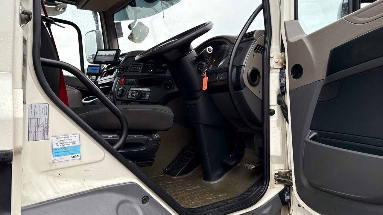Daf CF 350 - Hinausauto: kuva Daf CF 350 - Hinausauto Daf CF 350 - Hinausauto: kuva Daf CF 350 - Hinausauto