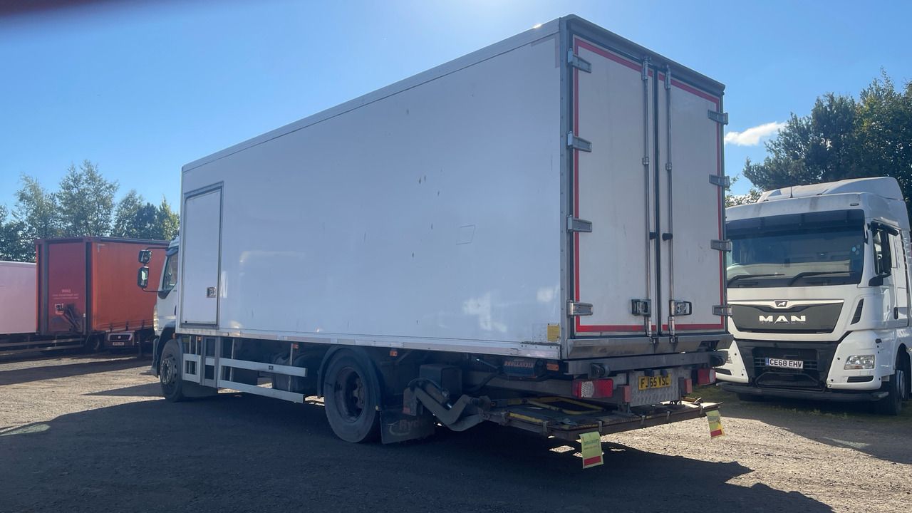 Daf LF 220 - Refrigeraattori kuorma-auto: kuva Daf LF 220 - Refrigeraattori kuorma-auto Daf LF 220 - Refrigeraattori kuorma-auto: kuva Daf LF 220 - Refrigeraattori kuorma-auto