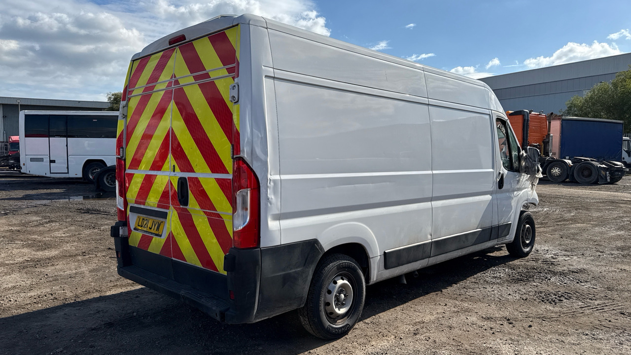 FIAT DUCATO 2.3 Multijet 140PS - Pakettiauto: kuva FIAT DUCATO 2.3 Multijet 140PS - Pakettiauto FIAT DUCATO 2.3 Multijet 140PS - Pakettiauto: kuva FIAT DUCATO 2.3 Multijet 140PS - Pakettiauto