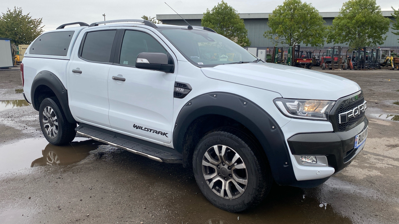 FORD RANGER Wildtrak 3.2 TDCi 200PS - Avolava-auto, Jatko-ohjaamo kevyt kuorma-auto: kuva FORD RANGER Wildtrak 3.2 TDCi 200PS - Avolava-auto, Jatko-ohjaamo kevyt kuorma-auto FORD RANGER Wildtrak 3.2 TDCi 200PS - Avolava-auto, Jatko-ohjaamo kevyt kuorma-auto: kuva FORD RANGER Wildtrak 3.2 TDCi 200PS - Avolava-auto, Jatko-ohjaamo kevyt kuorma-auto