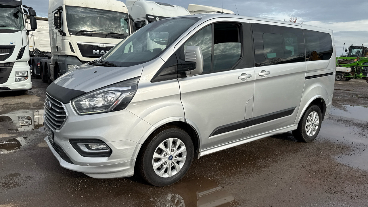 FORD TOURNEO CUSTOM 320 2.0 EcoBlue 105ps - Pikkubussi: kuva FORD TOURNEO CUSTOM 320 2.0 EcoBlue 105ps - Pikkubussi FORD TOURNEO CUSTOM 320 2.0 EcoBlue 105ps - Pikkubussi: kuva FORD TOURNEO CUSTOM 320 2.0 EcoBlue 105ps - Pikkubussi