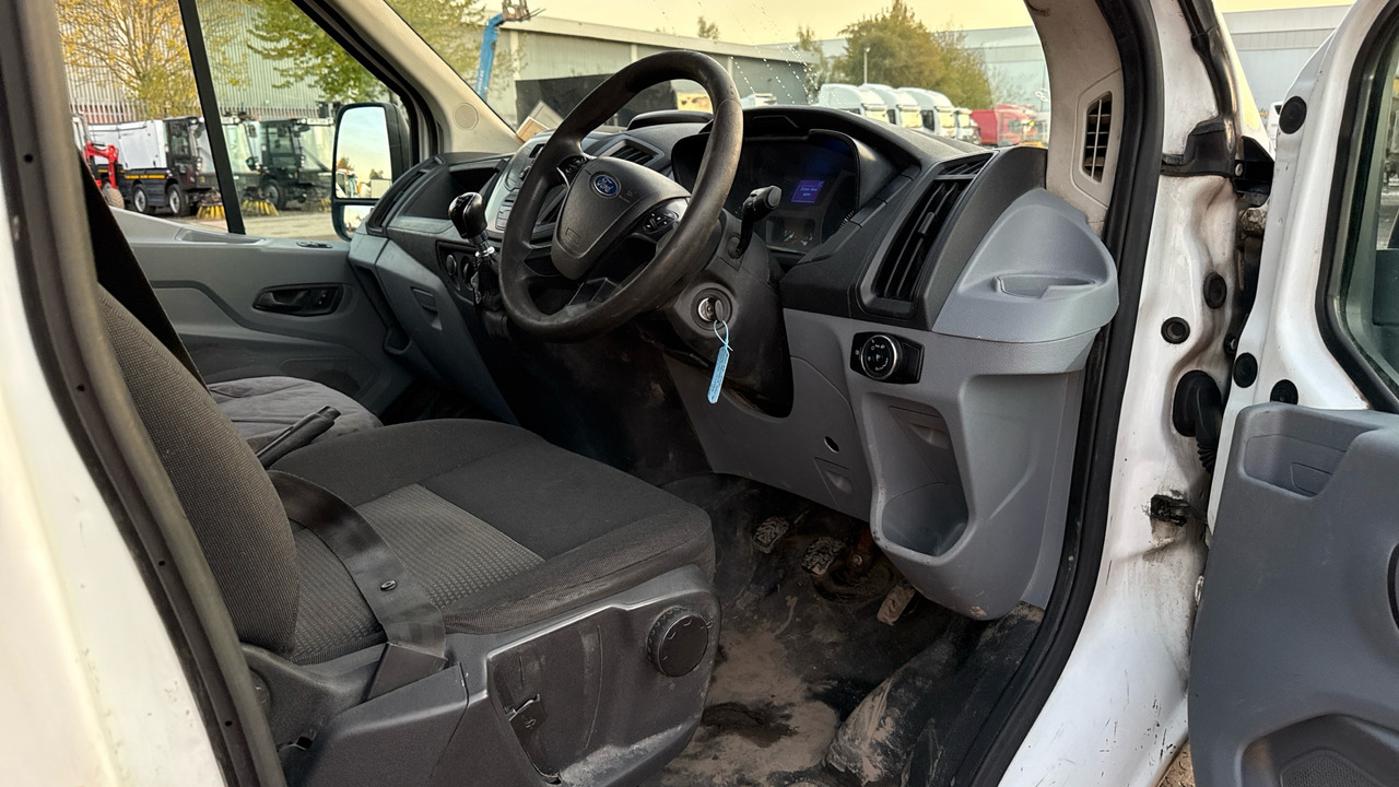 FORD TRANSIT 350 2.2 TDCi 125ps - Kippilava-auto: kuva FORD TRANSIT 350 2.2 TDCi 125ps - Kippilava-auto FORD TRANSIT 350 2.2 TDCi 125ps - Kippilava-auto: kuva FORD TRANSIT 350 2.2 TDCi 125ps - Kippilava-auto
