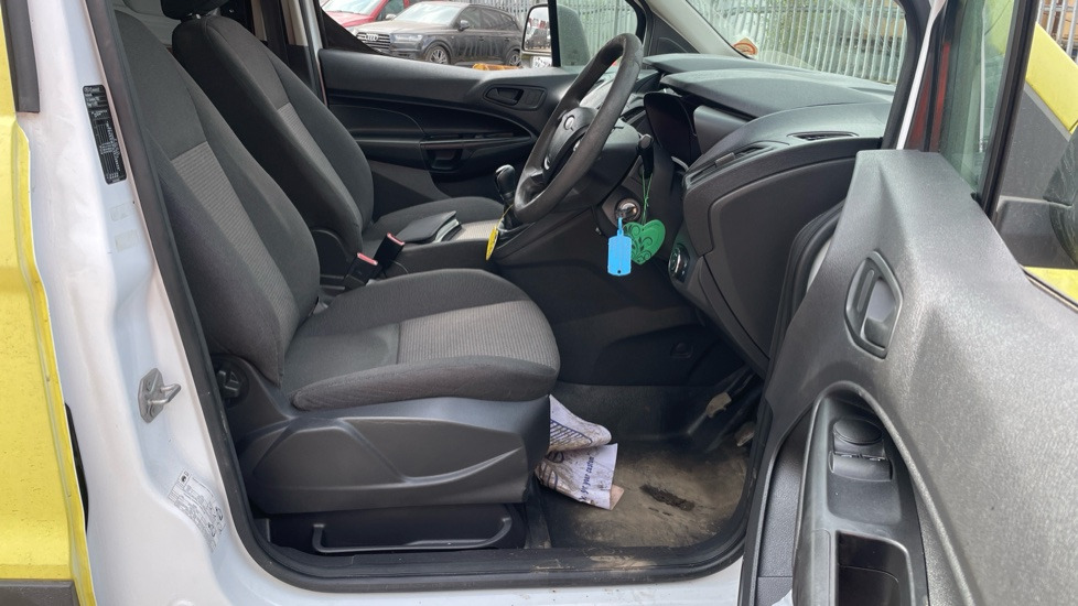 FORD TRANSIT CONNECT 220 1.6 TDCI 95PS - Jatko-ohjaamo kevyt kuorma-auto: kuva FORD TRANSIT CONNECT 220 1.6 TDCI 95PS - Jatko-ohjaamo kevyt kuorma-auto FORD TRANSIT CONNECT 220 1.6 TDCI 95PS - Jatko-ohjaamo kevyt kuorma-auto: kuva FORD TRANSIT CONNECT 220 1.6 TDCI 95PS - Jatko-ohjaamo kevyt kuorma-auto