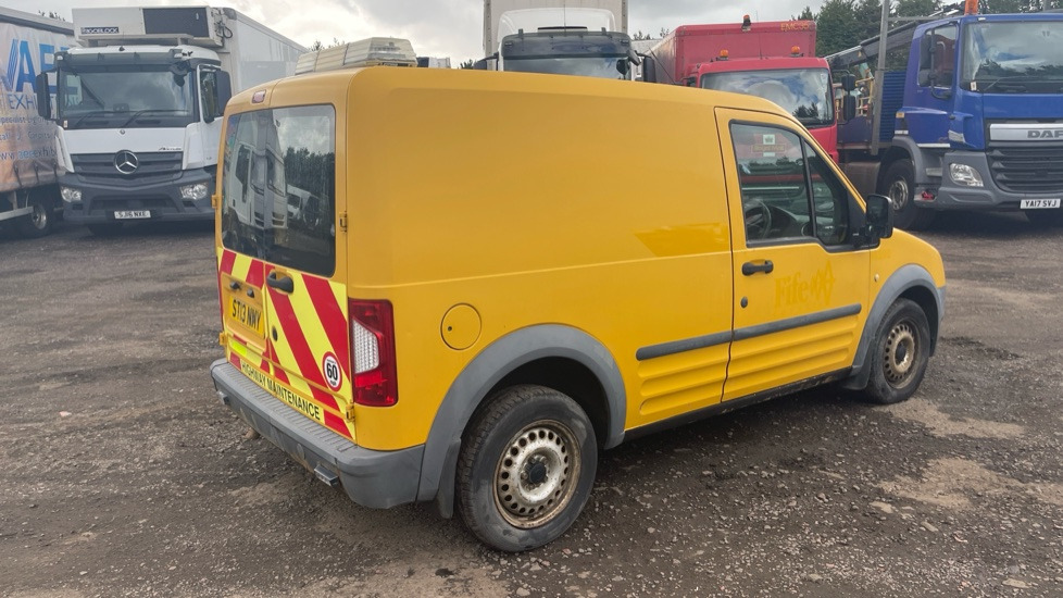 FORD TRANSIT CONNECT T200 1.8 TDCI 75PS - Pieni pakettiauto: kuva FORD TRANSIT CONNECT T200 1.8 TDCI 75PS - Pieni pakettiauto FORD TRANSIT CONNECT T200 1.8 TDCI 75PS - Pieni pakettiauto: kuva FORD TRANSIT CONNECT T200 1.8 TDCI 75PS - Pieni pakettiauto