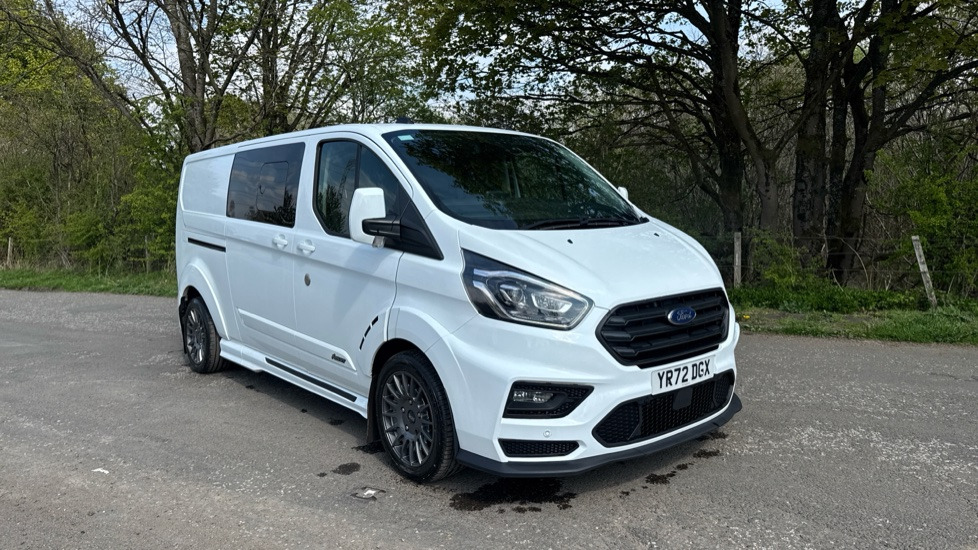 Jatko-ohjaamo kevyt kuorma-auto FORD TRANSIT CUSTOM 320 2.0 ECOBLUE 170PS MS-RT: kuva Jatko-ohjaamo kevyt kuorma-auto FORD TRANSIT CUSTOM 320 2.0 ECOBLUE 170PS MS-RT