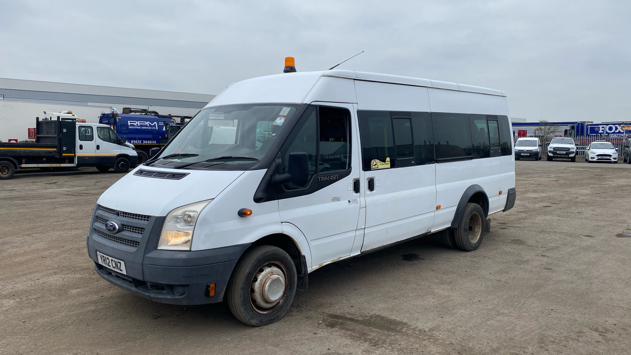 FORD TRANSIT T430 2.2 TDCI 135PS - Minibussi, Pikkubussi: kuva FORD TRANSIT T430 2.2 TDCI 135PS - Minibussi, Pikkubussi FORD TRANSIT T430 2.2 TDCI 135PS - Minibussi, Pikkubussi: kuva FORD TRANSIT T430 2.2 TDCI 135PS - Minibussi, Pikkubussi