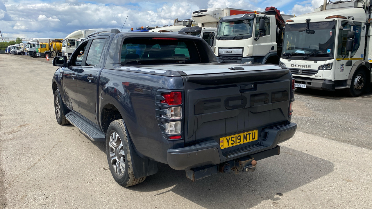 Ford Ranger WILDTRAK 200 3.2 TDCi - Avolava-auto, Jatko-ohjaamo kevyt kuorma-auto: kuva Ford Ranger WILDTRAK 200 3.2 TDCi - Avolava-auto, Jatko-ohjaamo kevyt kuorma-auto Ford Ranger WILDTRAK 200 3.2 TDCi - Avolava-auto, Jatko-ohjaamo kevyt kuorma-auto: kuva Ford Ranger WILDTRAK 200 3.2 TDCi - Avolava-auto, Jatko-ohjaamo kevyt kuorma-auto