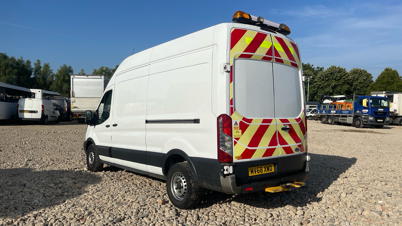 Ford Transit 350 2.0 TDCI 130PS - Pakettiauto: kuva Ford Transit 350 2.0 TDCI 130PS - Pakettiauto Ford Transit 350 2.0 TDCI 130PS - Pakettiauto: kuva Ford Transit 350 2.0 TDCI 130PS - Pakettiauto