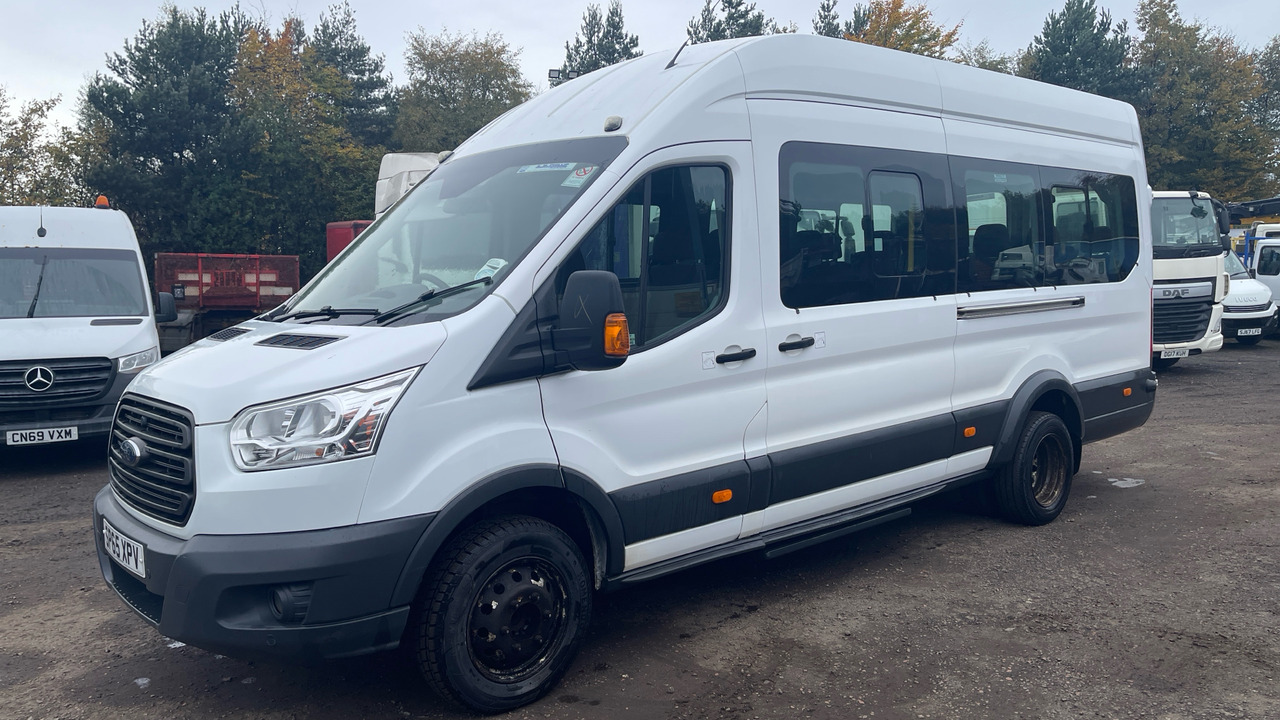 Ford Transit 460 2.2 TDCi 125PS - Minibussi, Pikkubussi: kuva Ford Transit 460 2.2 TDCi 125PS - Minibussi, Pikkubussi Ford Transit 460 2.2 TDCi 125PS - Minibussi, Pikkubussi: kuva Ford Transit 460 2.2 TDCi 125PS - Minibussi, Pikkubussi