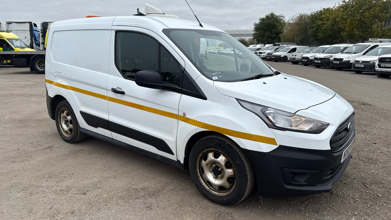 Ford Transit Connect 200 1.5 EcoBlue 75ps - Pieni pakettiauto: kuva Ford Transit Connect 200 1.5 EcoBlue 75ps - Pieni pakettiauto Ford Transit Connect 200 1.5 EcoBlue 75ps - Pieni pakettiauto: kuva Ford Transit Connect 200 1.5 EcoBlue 75ps - Pieni pakettiauto