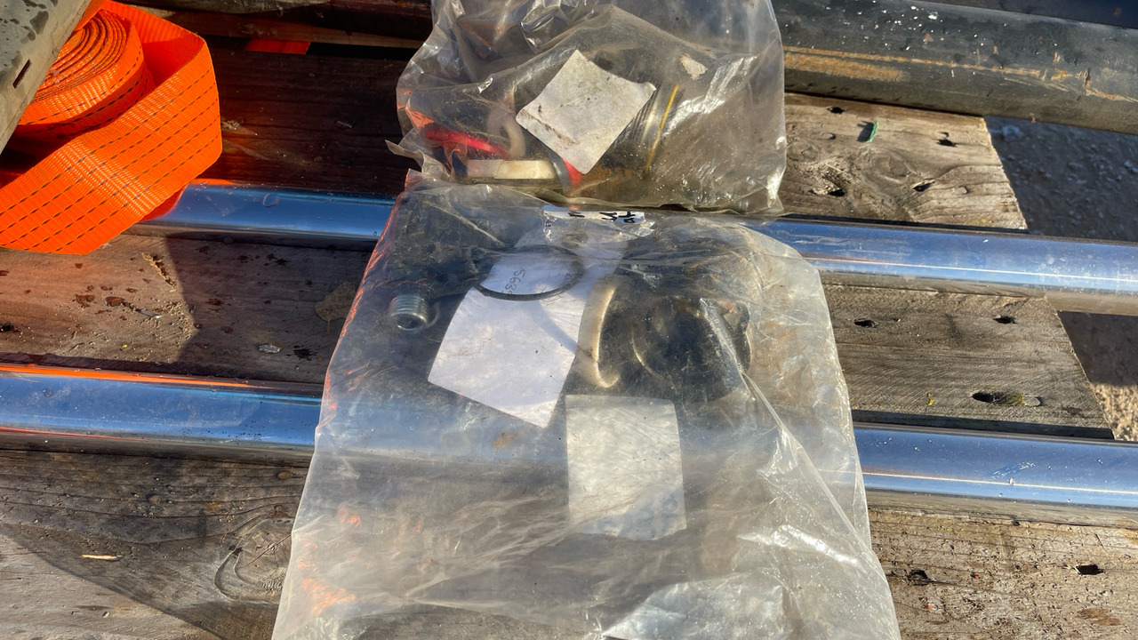 Rakennustarvikkeet HYDROVANE HV22RS: kuva Rakennustarvikkeet HYDROVANE HV22RS Rakennustarvikkeet HYDROVANE HV22RS: kuva Rakennustarvikkeet HYDROVANE HV22RS