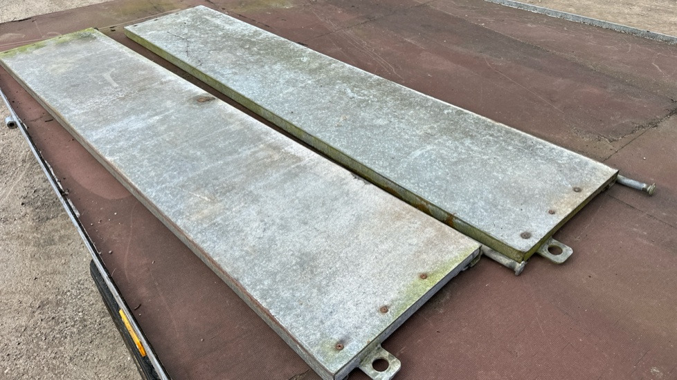 Koneenkuljetusvaunu IFOR WILLIAMS LM166G: kuva Koneenkuljetusvaunu IFOR WILLIAMS LM166G
