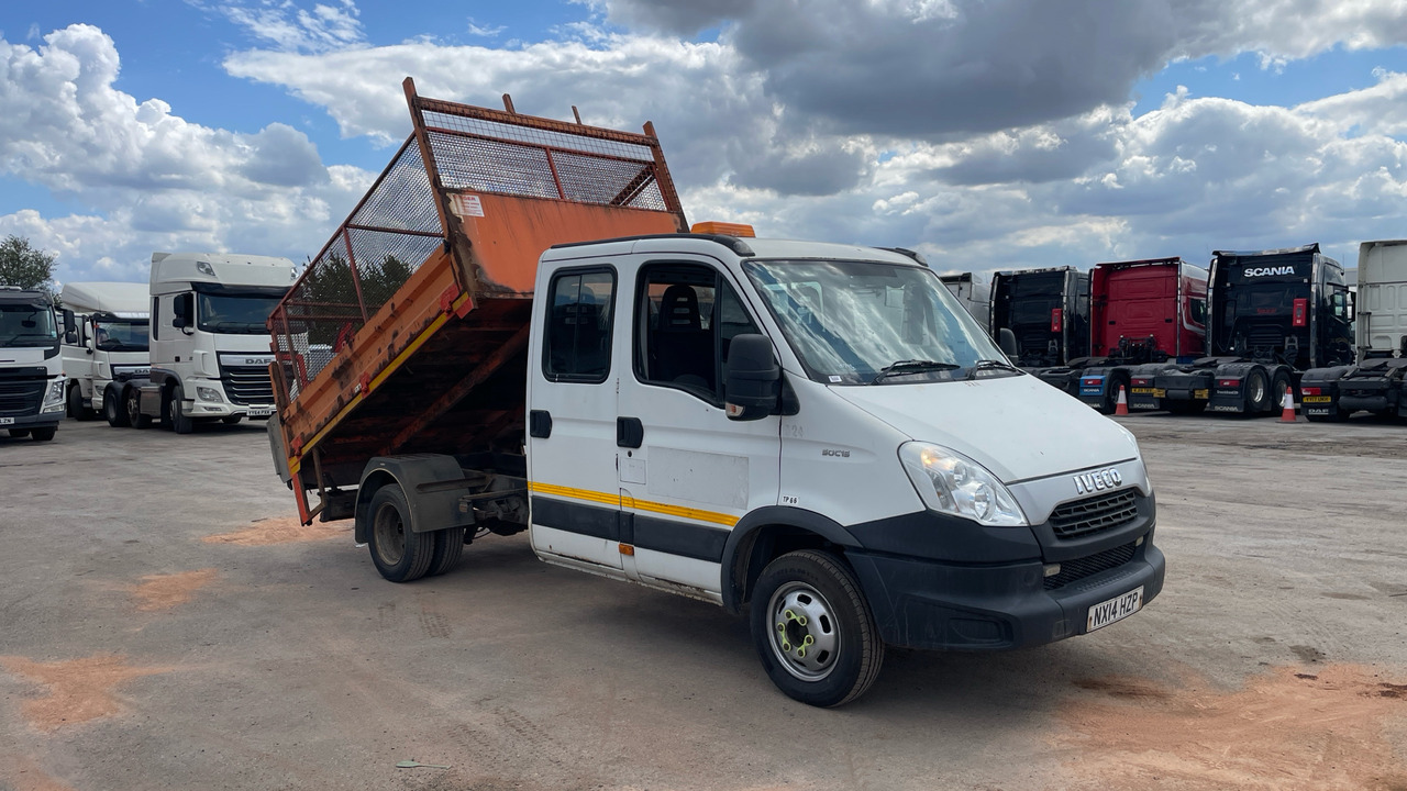 IVECO DAILY 50-150 - Kippiauto kuorma-auto: kuva IVECO DAILY 50-150 - Kippiauto kuorma-auto IVECO DAILY 50-150 - Kippiauto kuorma-auto: kuva IVECO DAILY 50-150 - Kippiauto kuorma-auto