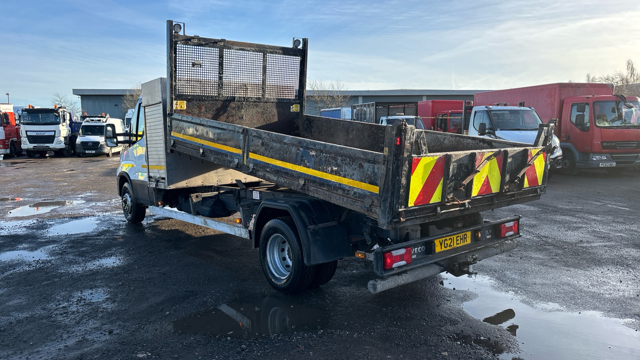 IVECO DAILY 72-180 - Kippiauto kuorma-auto: kuva IVECO DAILY 72-180 - Kippiauto kuorma-auto IVECO DAILY 72-180 - Kippiauto kuorma-auto: kuva IVECO DAILY 72-180 - Kippiauto kuorma-auto