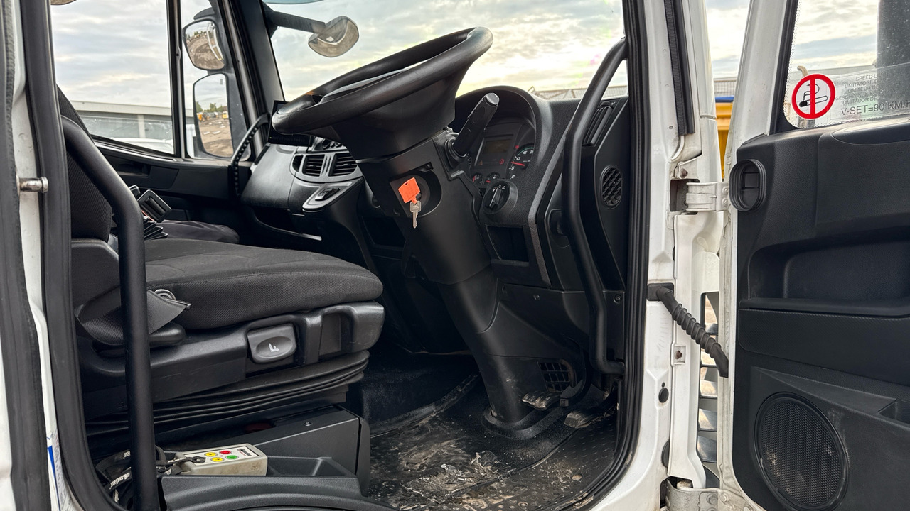 IVECO EUROCARGO 120-210 - Hinausauto: kuva IVECO EUROCARGO 120-210 - Hinausauto IVECO EUROCARGO 120-210 - Hinausauto: kuva IVECO EUROCARGO 120-210 - Hinausauto