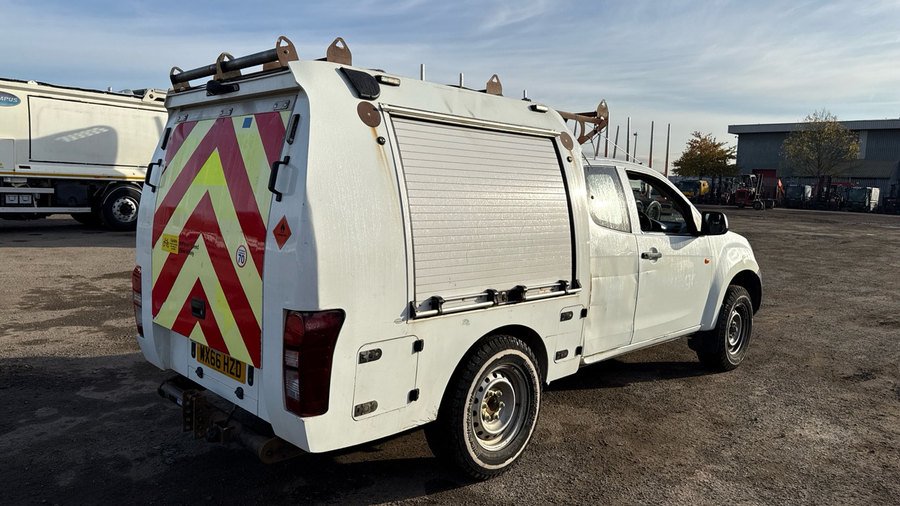 Isuzu D-Max 2.5TD - Avolava-auto, Jatko-ohjaamo kevyt kuorma-auto: kuva Isuzu D-Max 2.5TD - Avolava-auto, Jatko-ohjaamo kevyt kuorma-auto Isuzu D-Max 2.5TD - Avolava-auto, Jatko-ohjaamo kevyt kuorma-auto: kuva Isuzu D-Max 2.5TD - Avolava-auto, Jatko-ohjaamo kevyt kuorma-auto