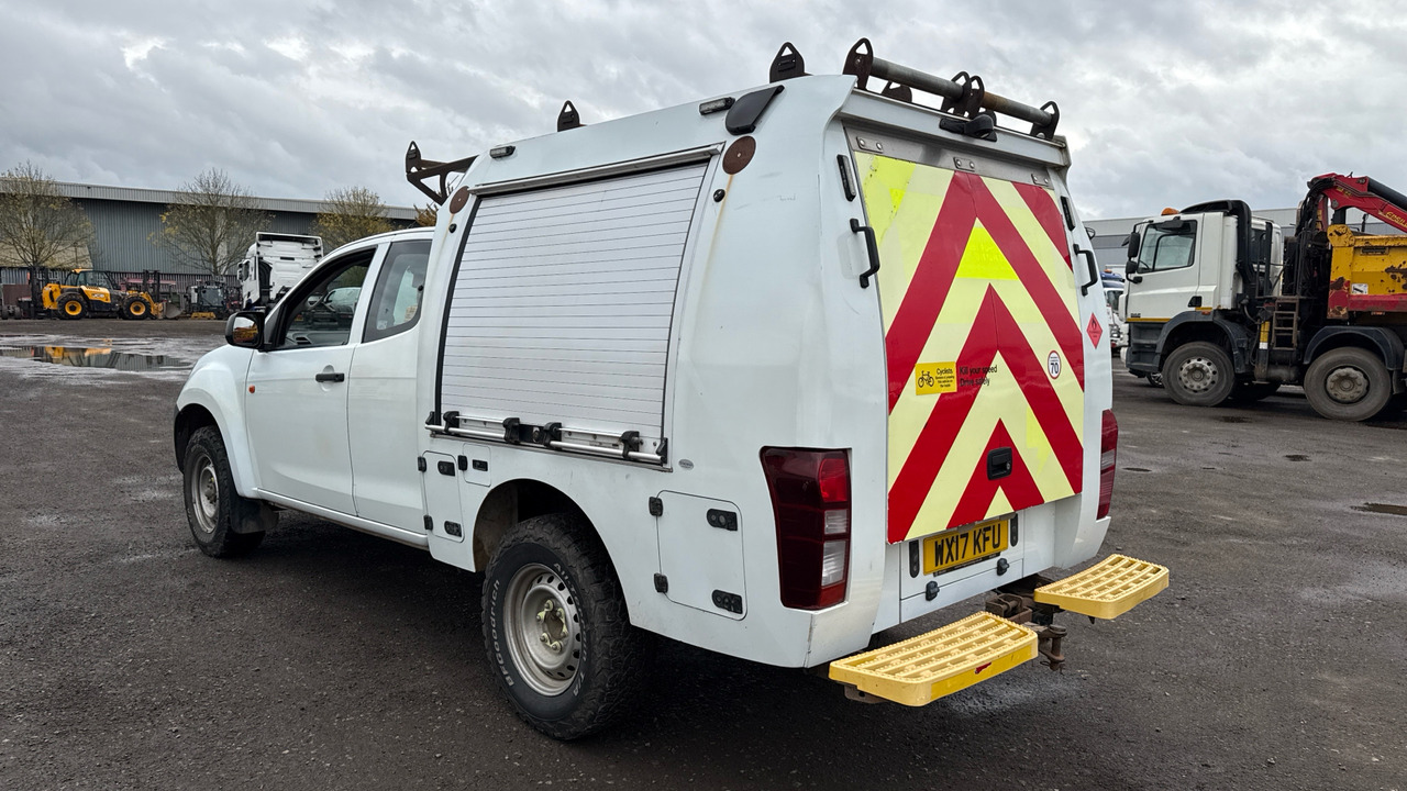 Isuzu D-Max 2.5TD - Avolava-auto, Jatko-ohjaamo kevyt kuorma-auto: kuva Isuzu D-Max 2.5TD - Avolava-auto, Jatko-ohjaamo kevyt kuorma-auto Isuzu D-Max 2.5TD - Avolava-auto, Jatko-ohjaamo kevyt kuorma-auto: kuva Isuzu D-Max 2.5TD - Avolava-auto, Jatko-ohjaamo kevyt kuorma-auto