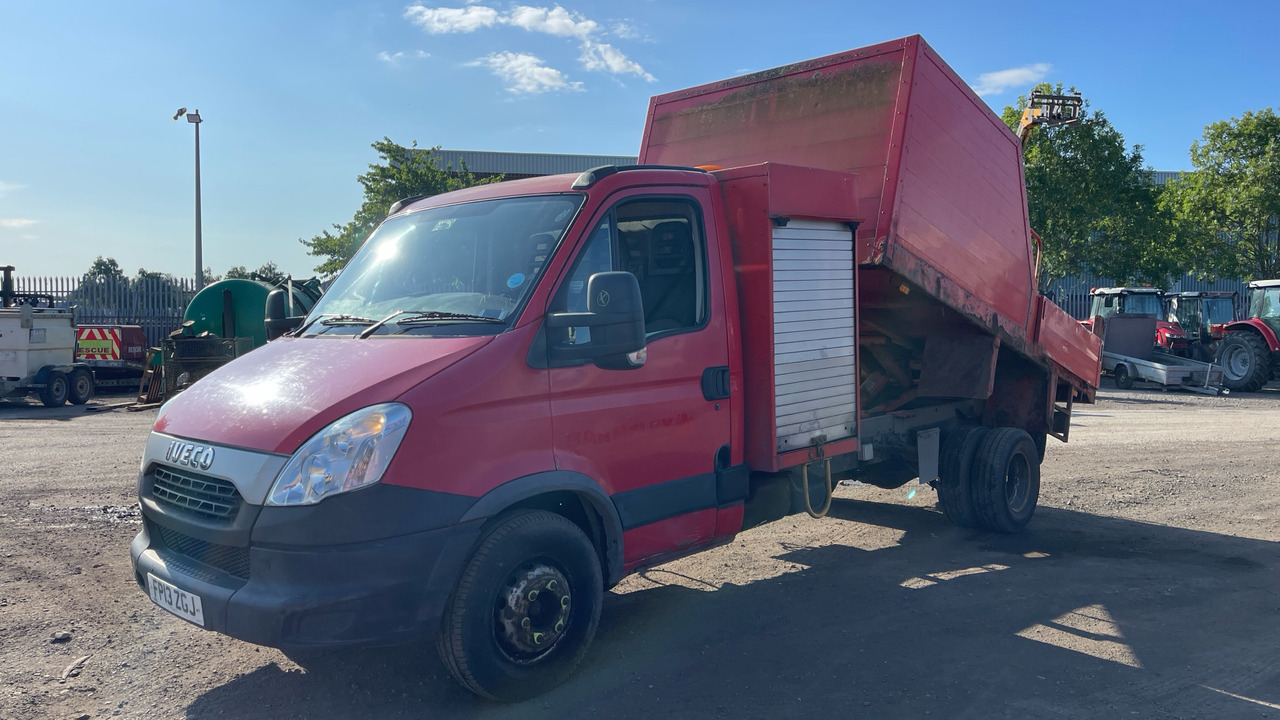 Iveco Daily 65C17 - Kippiauto kuorma-auto: kuva Iveco Daily 65C17 - Kippiauto kuorma-auto Iveco Daily 65C17 - Kippiauto kuorma-auto: kuva Iveco Daily 65C17 - Kippiauto kuorma-auto