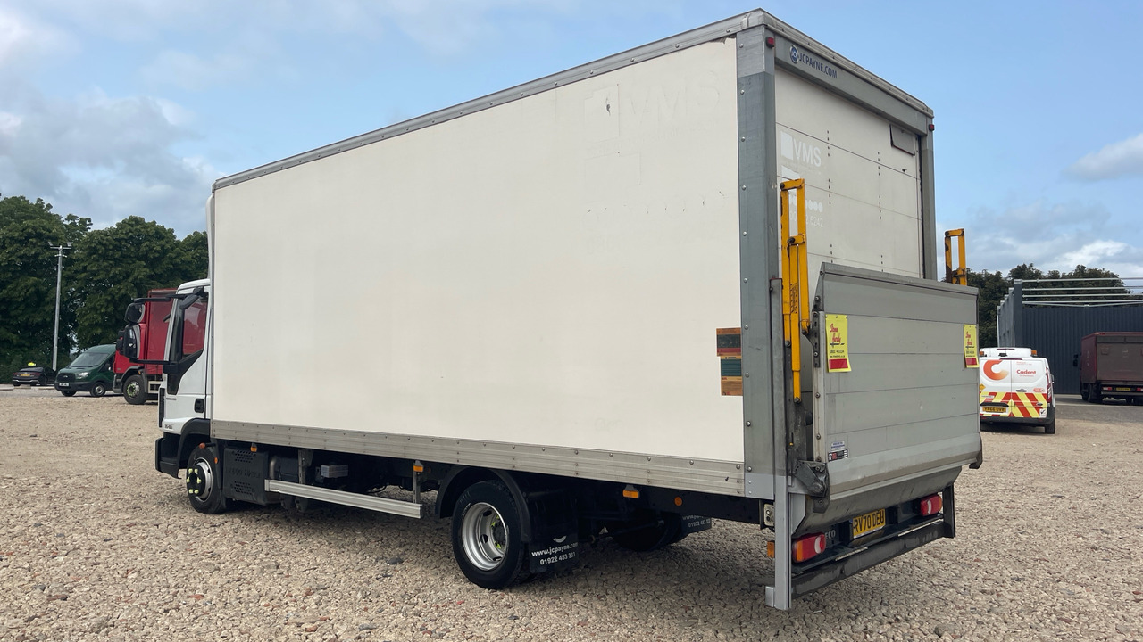 Iveco Eurocargo 75-160 - Umpikori kuorma-auto: kuva Iveco Eurocargo 75-160 - Umpikori kuorma-auto Iveco Eurocargo 75-160 - Umpikori kuorma-auto: kuva Iveco Eurocargo 75-160 - Umpikori kuorma-auto