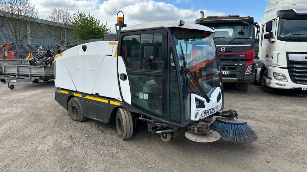 JOHNSTON SWEEPERS SWEEPER EURO 6 - Avolava pakettiauto: kuva JOHNSTON SWEEPERS SWEEPER EURO 6 - Avolava pakettiauto JOHNSTON SWEEPERS SWEEPER EURO 6 - Avolava pakettiauto: kuva JOHNSTON SWEEPERS SWEEPER EURO 6 - Avolava pakettiauto