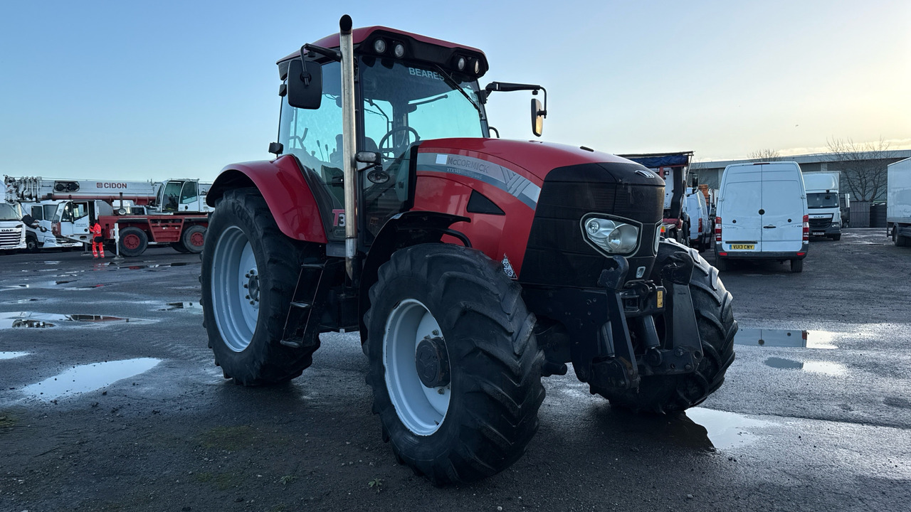 MCCORMICK XTX145 EXTRASPEED - Traktori: kuva MCCORMICK XTX145 EXTRASPEED - Traktori MCCORMICK XTX145 EXTRASPEED - Traktori: kuva MCCORMICK XTX145 EXTRASPEED - Traktori