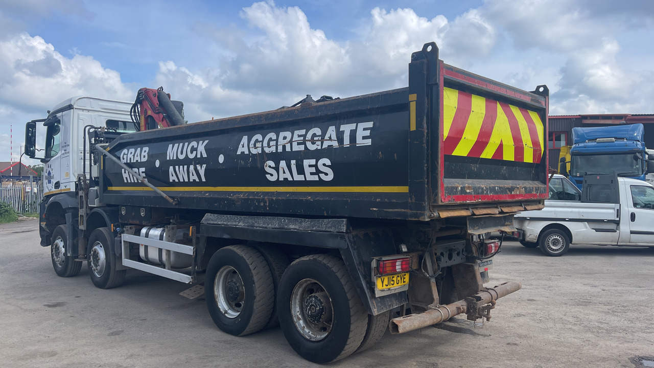 MERCEDES-BENZ AROCS  3240 - Kippiauto kuorma-auto, Nosturiauto: kuva MERCEDES-BENZ AROCS  3240 - Kippiauto kuorma-auto, Nosturiauto MERCEDES-BENZ AROCS  3240 - Kippiauto kuorma-auto, Nosturiauto: kuva MERCEDES-BENZ AROCS  3240 - Kippiauto kuorma-auto, Nosturiauto