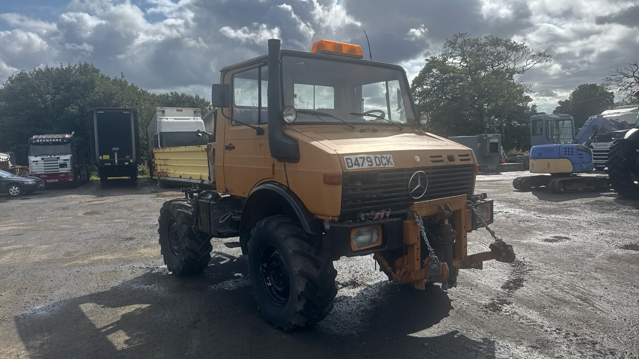 MERCEDES-BENZ UNIMOG 6 CYLINDER - Lava-kuorma-auto, Maatalouskoneet: kuva MERCEDES-BENZ UNIMOG 6 CYLINDER - Lava-kuorma-auto, Maatalouskoneet MERCEDES-BENZ UNIMOG 6 CYLINDER - Lava-kuorma-auto, Maatalouskoneet: kuva MERCEDES-BENZ UNIMOG 6 CYLINDER - Lava-kuorma-auto, Maatalouskoneet