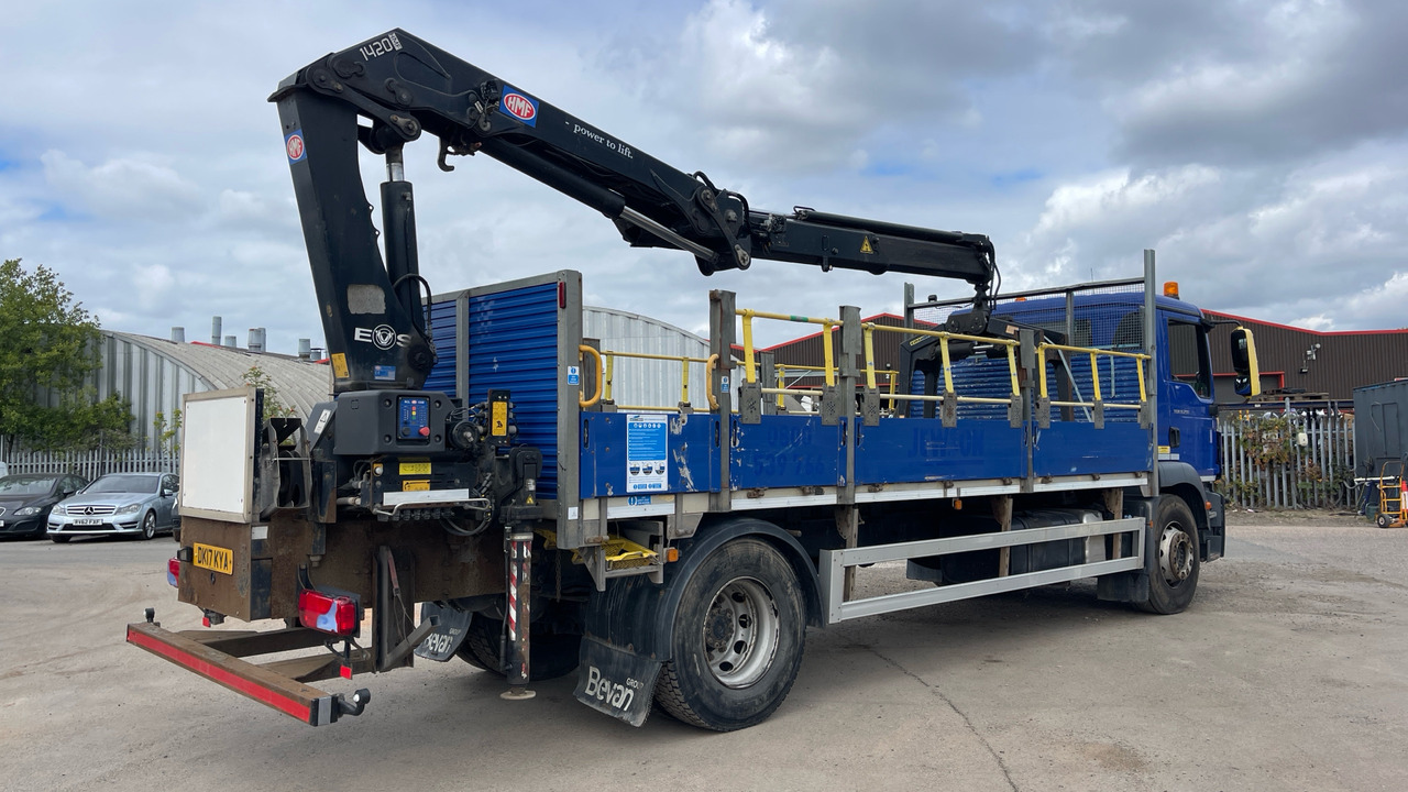 Man TGM 18.250 - Lava-kuorma-auto, Nosturiauto: kuva Man TGM 18.250 - Lava-kuorma-auto, Nosturiauto Man TGM 18.250 - Lava-kuorma-auto, Nosturiauto: kuva Man TGM 18.250 - Lava-kuorma-auto, Nosturiauto